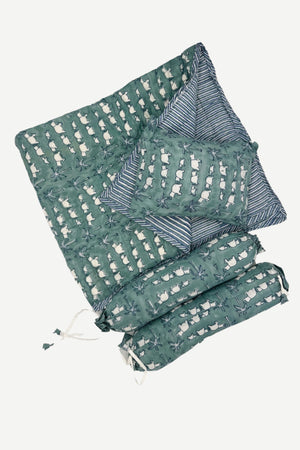 DE0F5741-673A-449C-B752-88412855C043