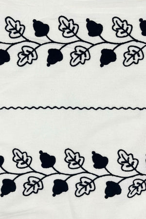 Black Leaf Embroidered Tablecloth