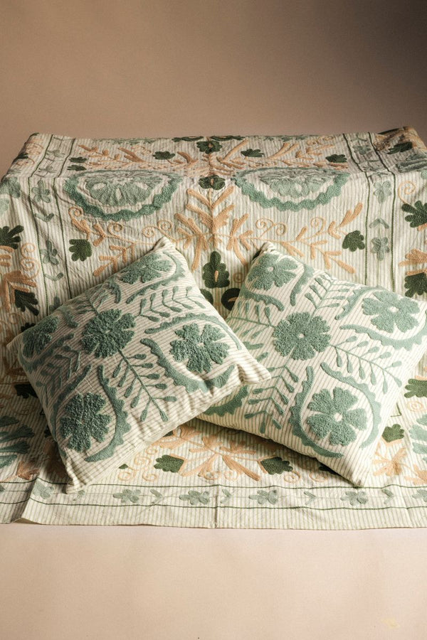 Plaid Embroidered PLAID04