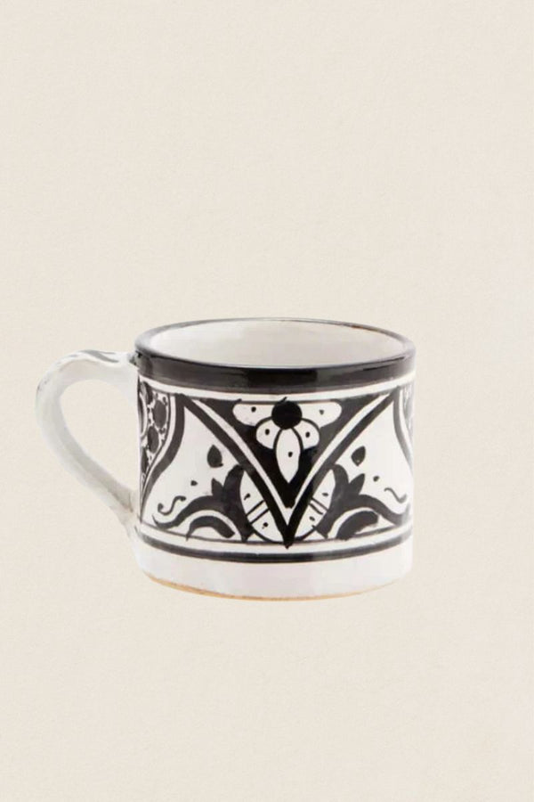 Black &amp; white mug