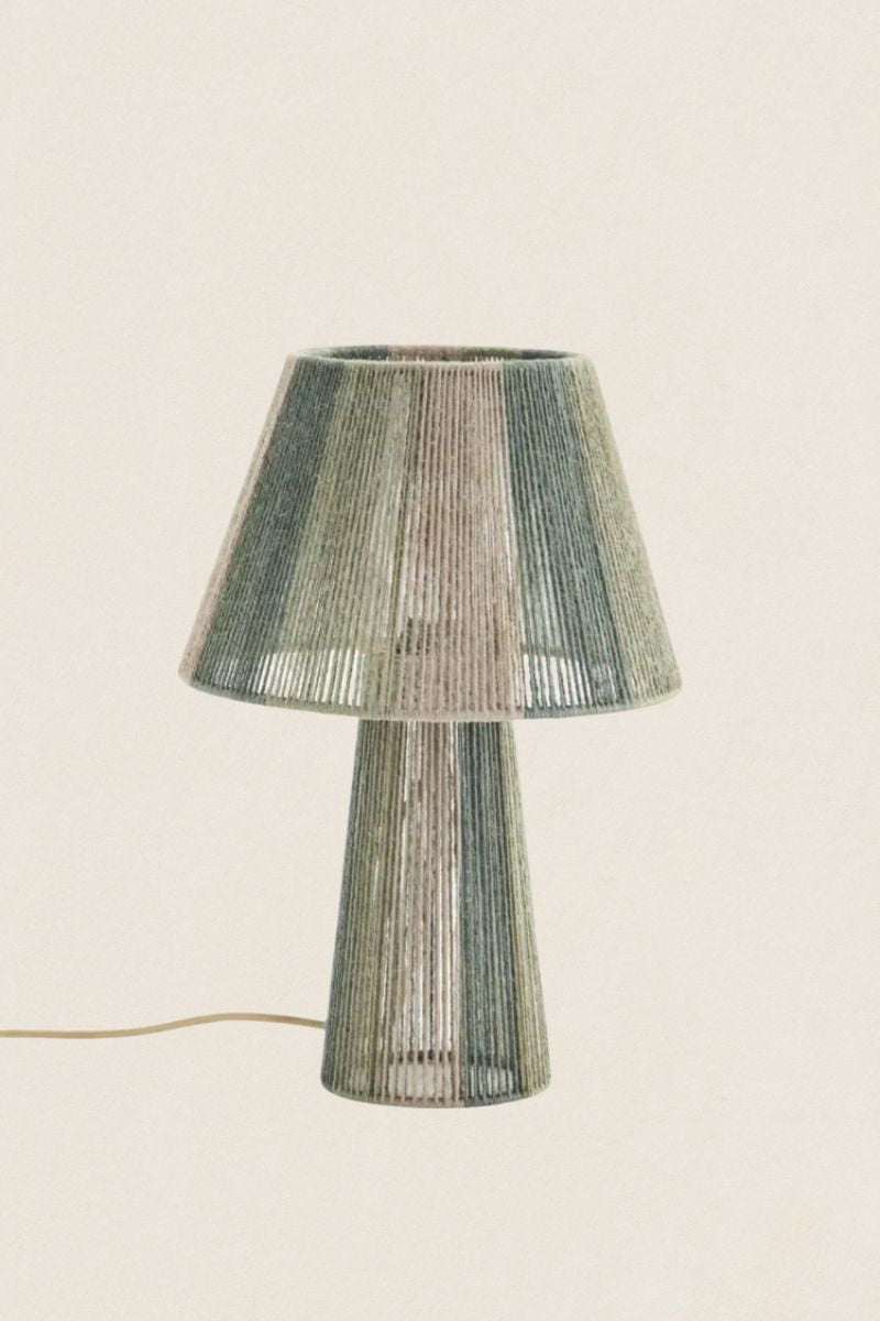 Lampe de table en jute verte