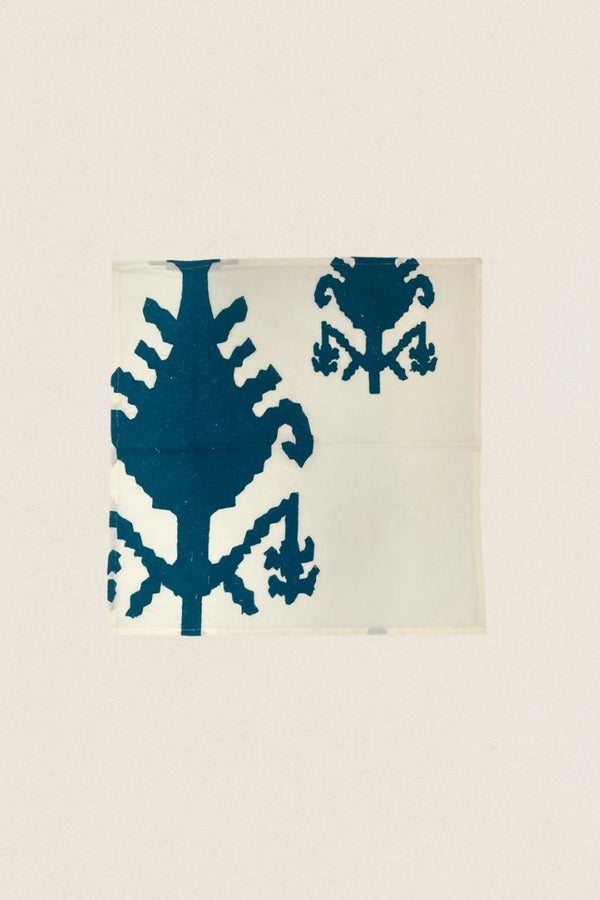 Serviette brodée verte