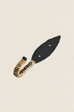 Percha Black Leaf