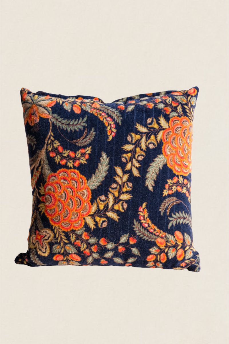 Velvet Cushion 04