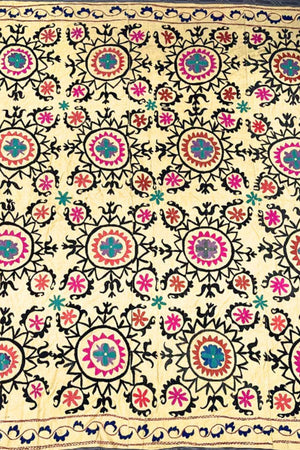 Suzani 72 (230x220)