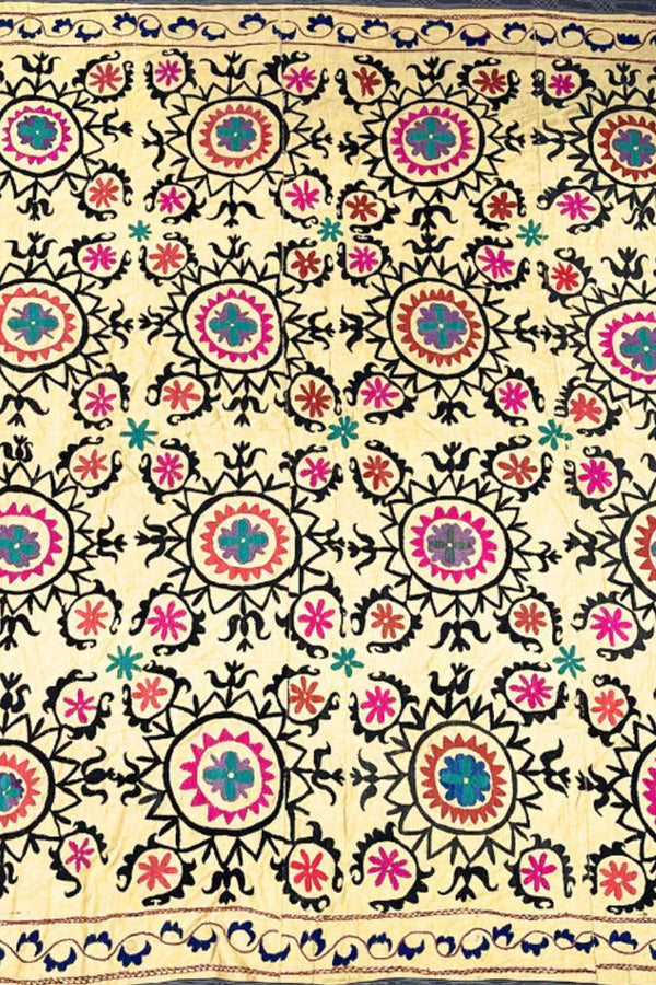 Suzani 72 (230x220)