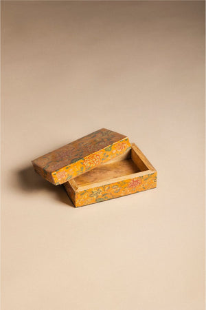 Boîte à bijoux en cristal cubique