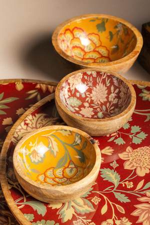 Cuenco Madera y Esmalte Flores CUC01