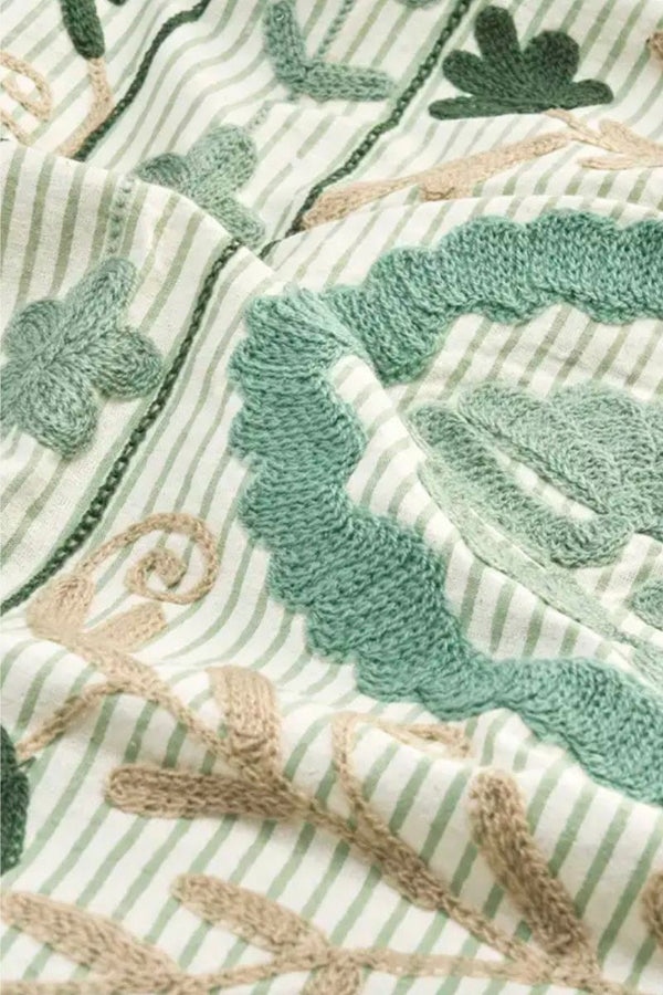 Plaid Embroidered PLAID04